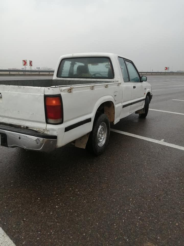 بيكاب مازده تاك نيوو نمونه له جواني خاويني سياريكي مه زبووت گير مه كينه ئه ك سل كارباي هه مووي به شه رتي سه ت فيته ر( ئارم بلاستيك سليماني ئه سلي) كاك بؤ سحري 27كه ميك مه جاليكي برايانه رقمم *********** له هه وليري أربيل, العراق
