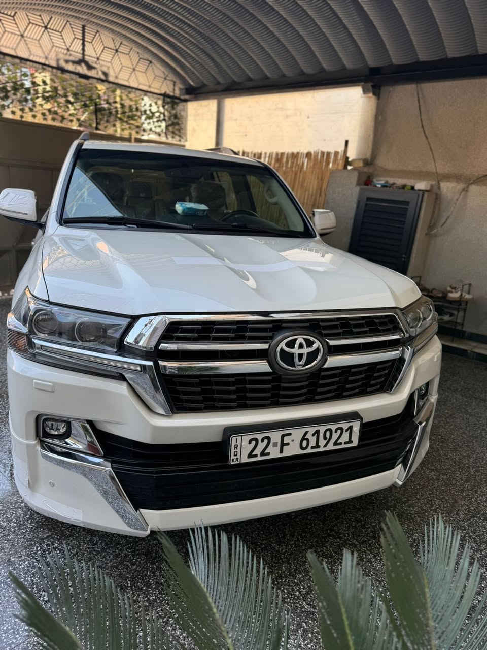 السلام عليكم
لاند كروز 2021 خليجي كراند تورنك 6 سلندر اصل 
ماشية 85 الف كيلو متر حقيقي مرقم اربيل بأسمي شخصياً 

فول مواصفات للاخير معروفة مواصفات الكراند تورنك باب خلفي  شفط عداد ليزري لكزز
5 ويل كب 5 بصمات مري شفط فول للاخير وبعد بيها هواي مواصفات 
السيارة مكفولة عدا  ملاحضات بسيطة جداً موضحه بلسونار 
السعر : 537$ وبيها مجال
العنوان:بغداد
الرقم:***********
