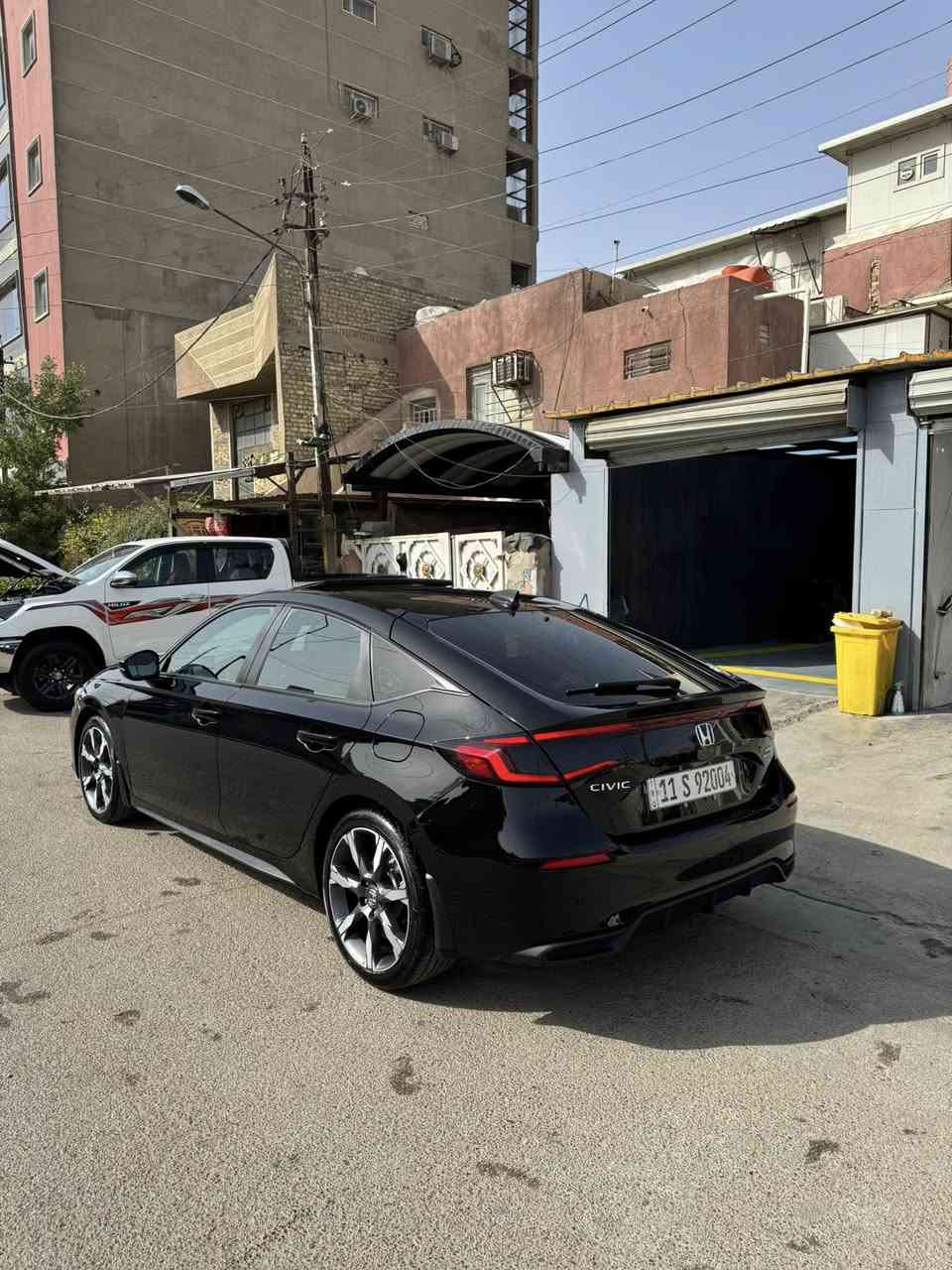 هوندا سيفك  تورنك 2025  هايبرد
اعلى مواصفات معروفه مواصفات التورنك للجنايه 
سلايد .. بصمه .. شاشه تدعم كار بلي .. كاميرا..حساسات امامي خلفي ورادرات امامي خلفي جانبي توقف ذاتي اوتو هولد ..تشغيل عن بعد .. كشنات جلد كهرباء تدفى هيترات حتى المقاعد الخلفيه هيترات .. شاحن وايرليس  وهوايه مواصفات بعد .. 
موديل 2025 وهايبرد وتورنك وحادثها خفيف قطعه وحده بنيد فقط صبغ بدون ايرباك السياره وماشيه 8000 تقريب اقل  سعرها ب 174 ومجال قليل لايجي واحد يقارنه بسفك عاديه وبانزين ام ال ١٣٠ اخته   
للتفاصيل اكثر ***********
*********** 
موجوده باليرموك
