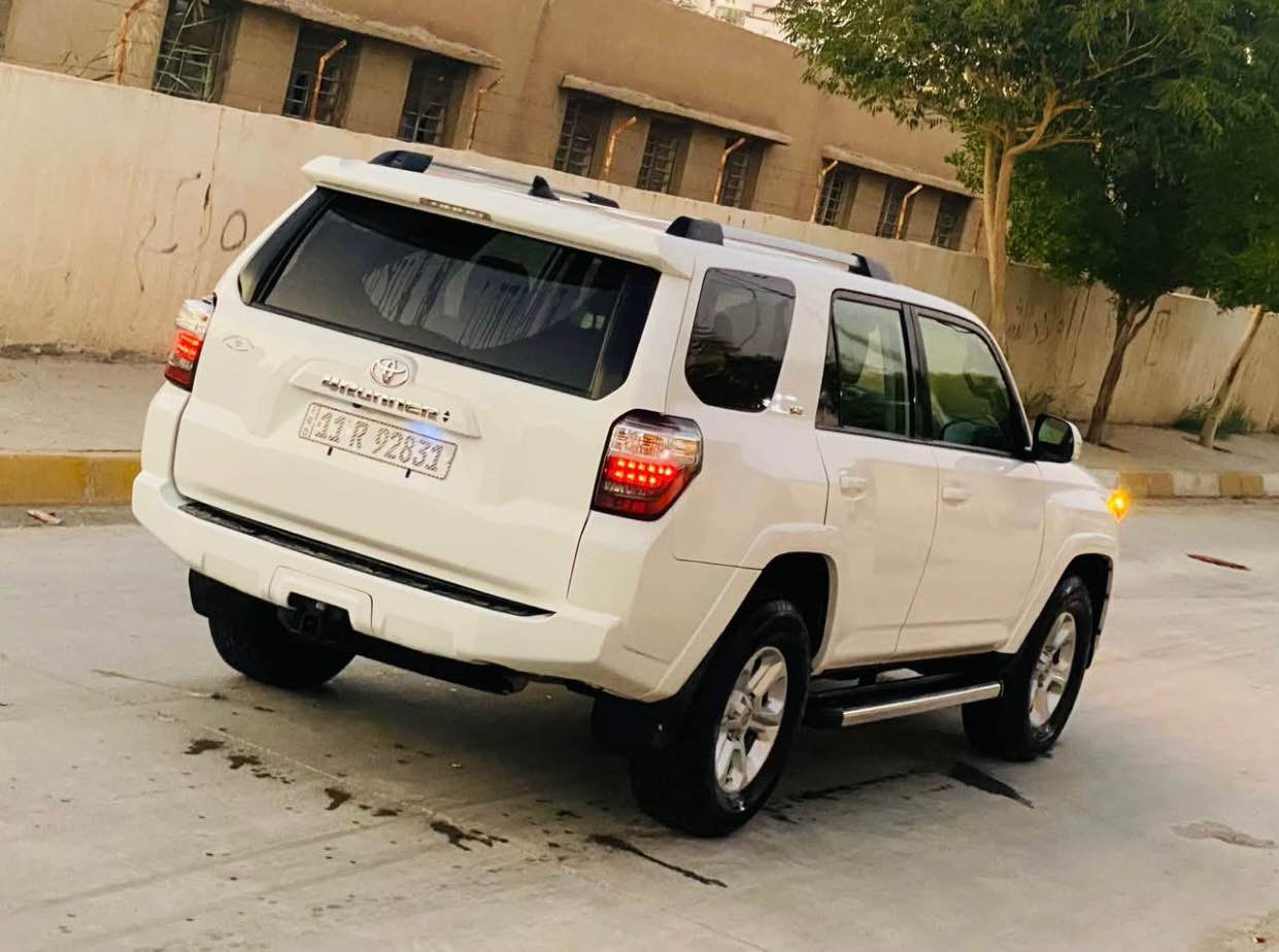 تيوتا فور ينير 2 ويل موديل 2022
رقم بغداد بأسمي شرط التحويل 
المواصفات
محرك كير جدد 
حجم المحرك 4000 سته سلندر
Sr5 مواصفاتها 
تخم تاير 
تدفئه تبريد فول
لايت زنون
سنويه ل 2028 رقم الانكليزي الجديد
الظرر تبديل بنيد ودعامي
للاستفسار الاتصال على الرقم ***********
السعر 235 بعقوبة, ديالى
