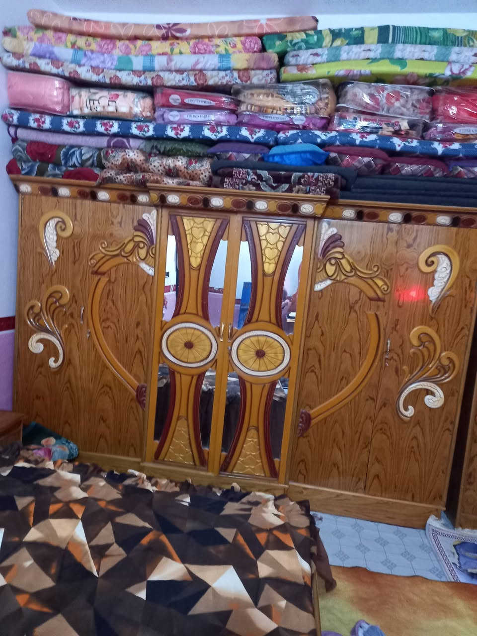 غرفه اخشاب للبيع للإستفسار ***********
