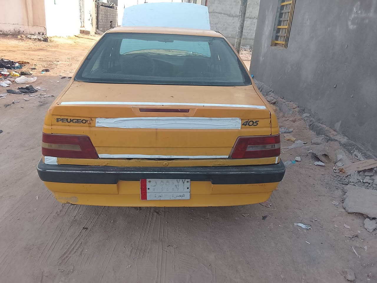 بيجو للبيع405مكينة تجفيت جديد نزلت بلكاع وكلة جديد لا بخار ولا تنقيص سنوية لل2027هية وغراملت عل مشتري عليه غرامة100الف فقط راعيهة موجود يريد تحويل شرط سعار20وبيها مجال كلش قليل يرادلهة ترتيبات كهرباء فقط تبريد يخبل عنوان بصرة ابي الخصيب رقم70870092214
