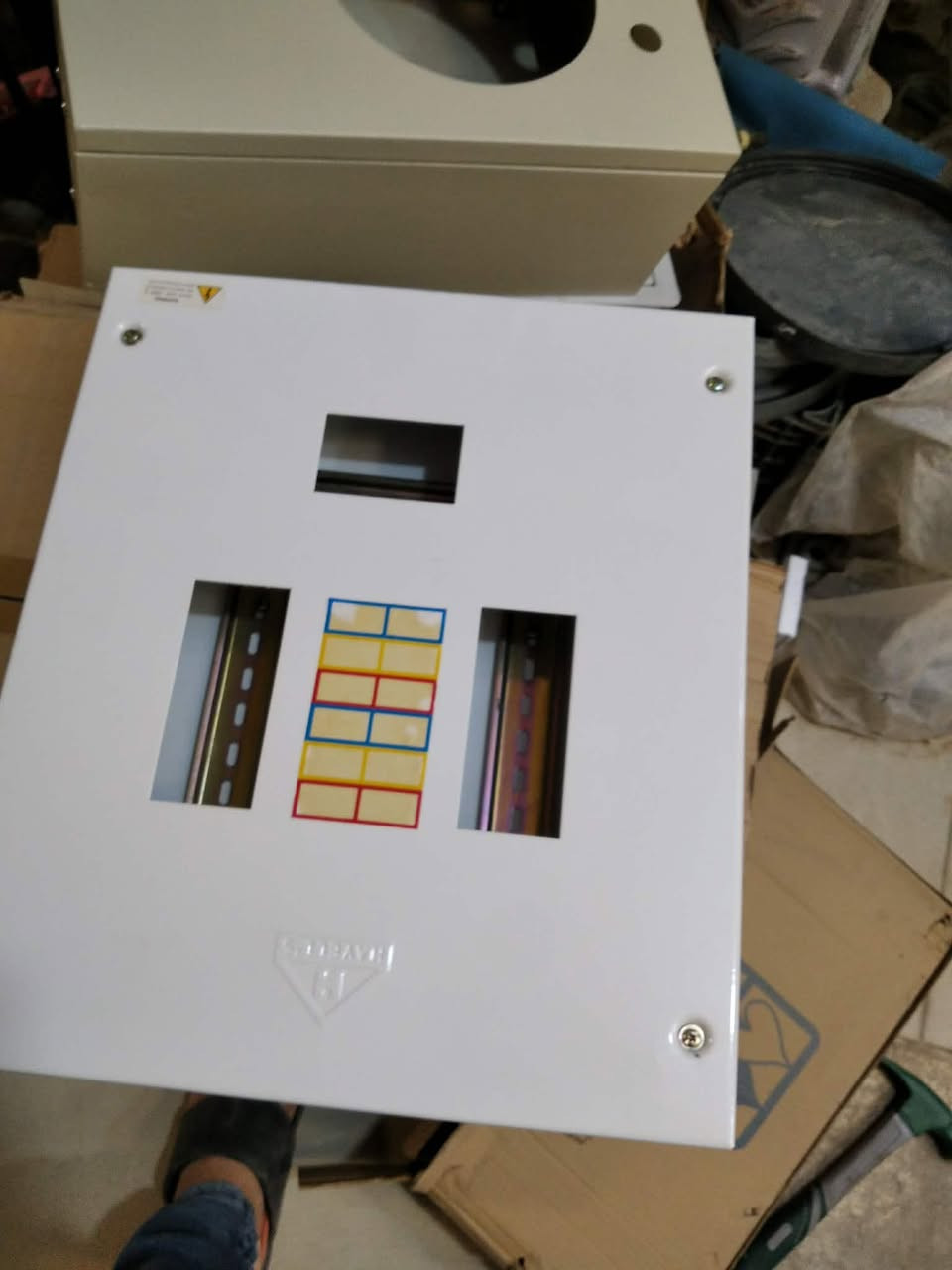 توجد كميه من هاي سراكت قطعه ب 6 الاف *********** بغداد
