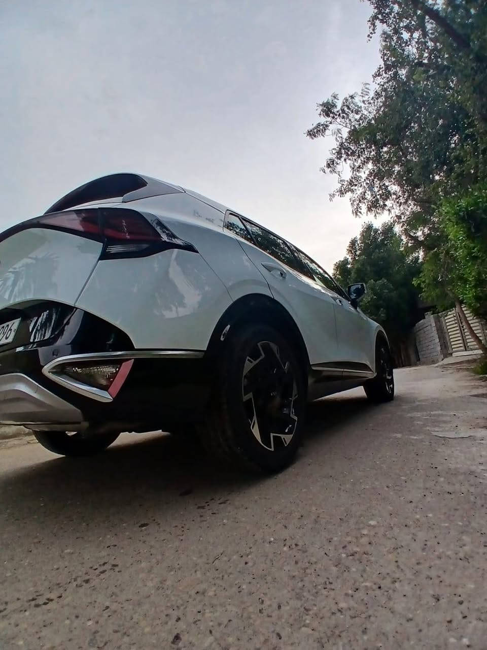 السلام عليكم سبورتج 22 بيها صبغ نص الباب الخلفي وره السايق ماشيه 50 الف ب220 بيها مجال ***********
