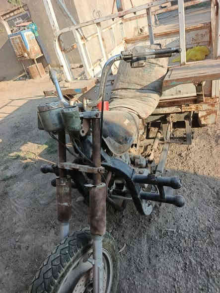 السلام عليكم  ستوته للبيع ستوته خير من الله  كلك 
السعر 325 وبيه مجال مكاني الحمزه الغربي خميسيه 
عوزه ترتيبات بصيطه 
للتصال، ***********
