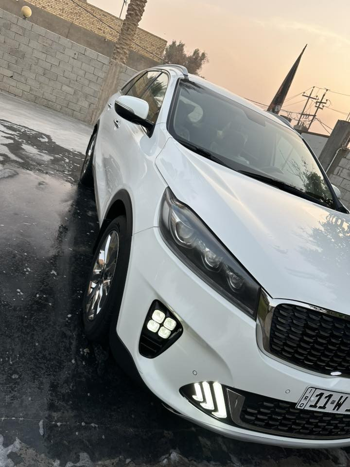 كيا سورنتو خليجي
موديل 2019 شكل 2020 

فول مواصفات  عده البنرامه

رقم بغداد الانكليزي وبأسمي 

محرك ٦ سلندر3.500

تشغيل بصمه

كشنات جلد لونين 

كراسي كهرباء جلد لونين 

7راكب اسبير مانزل

چنطه كهرباء

حساسات امامي وخلفي

لايت زنون ابلاد 3 عدسات 

وبعد هوايه مواصفات واضحه بالصور

مكفوله عدا شخط بل باب الخلفي ومكحل  

ماشيه  78 الف 

رقم  ***********

السعر المطلوب 255وبيه مجال مكان السياره حله بابل قرب العلويه شريفه ع
