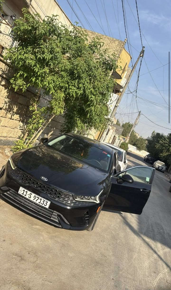 سلام عليكم
K5 2021 
فول عدا البانوراما
حادث موضح كدامكم فقط بارد على كد شبر بلجاملخ الامامي 

ماشية ٨٧ كيلو 
كير مكينة مكفول 

مكاني بغداد 
***********
