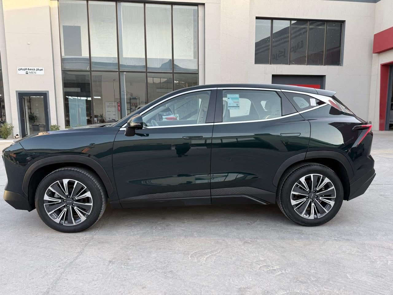 � جيتور داشنك 2025 – فرصة لا تعوّض 🔥
✨ بحالة ممتازة | كفالة عامة | تحت الضمان

إذا تريد سيارة فخمة + عالية + عملية + مواصفات متكاملة فهذا الخيار المثالي 👌

🔢 العداد: 46,000 كم
🛡️ الضمان: ساري (كفالة عامة)

⭐ أبرز المواصفات:
✔️ دخول ذكي (بصمة)
✔️ تشغيل عن بعد
✔️ كشنات جلد أبيض فخم
✔️ مقعد السائق كهربائي
✔️ لوحة عدادات ديجيتال
✔️ كاميرات 360 درجة
✔️ شاحن هاتف لاسلكي سريع
✔️ حساسات خلفية
✔️ سايد بريك بصمة + Auto Hold
✔️ وضعيات قيادة متعددة
✔️ مسند وسطي مع ثلاجة ❄️
✔️ مصابيح زينون أوتوماتيك + LED نهاري
✔️ إغلاق تلقائي للنوافذ
✔️ GPS + نظام ملاحة
✔️ Apple CarPlay / CarBit
✔️ بلوتوث + أوامر صوتية
✔️ نظام صوتي 8 سماعات 🎶

📍 الموقع: النجف الأشرف
💵 السعر: 149
📞 اتصال & واتساب:
***********

⚡ جاهزة للفحص – الجدية مطلوبة
📩 راسلنا الآن قبل ما تنباع
