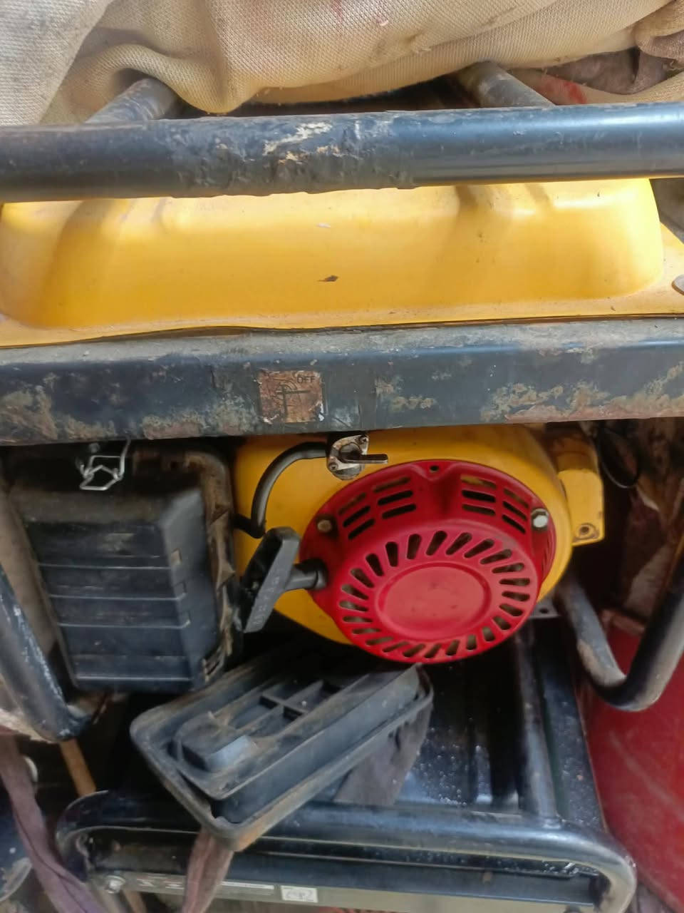 مولدات للبيع للأستفسار اتصلو عله الرقم ***********
