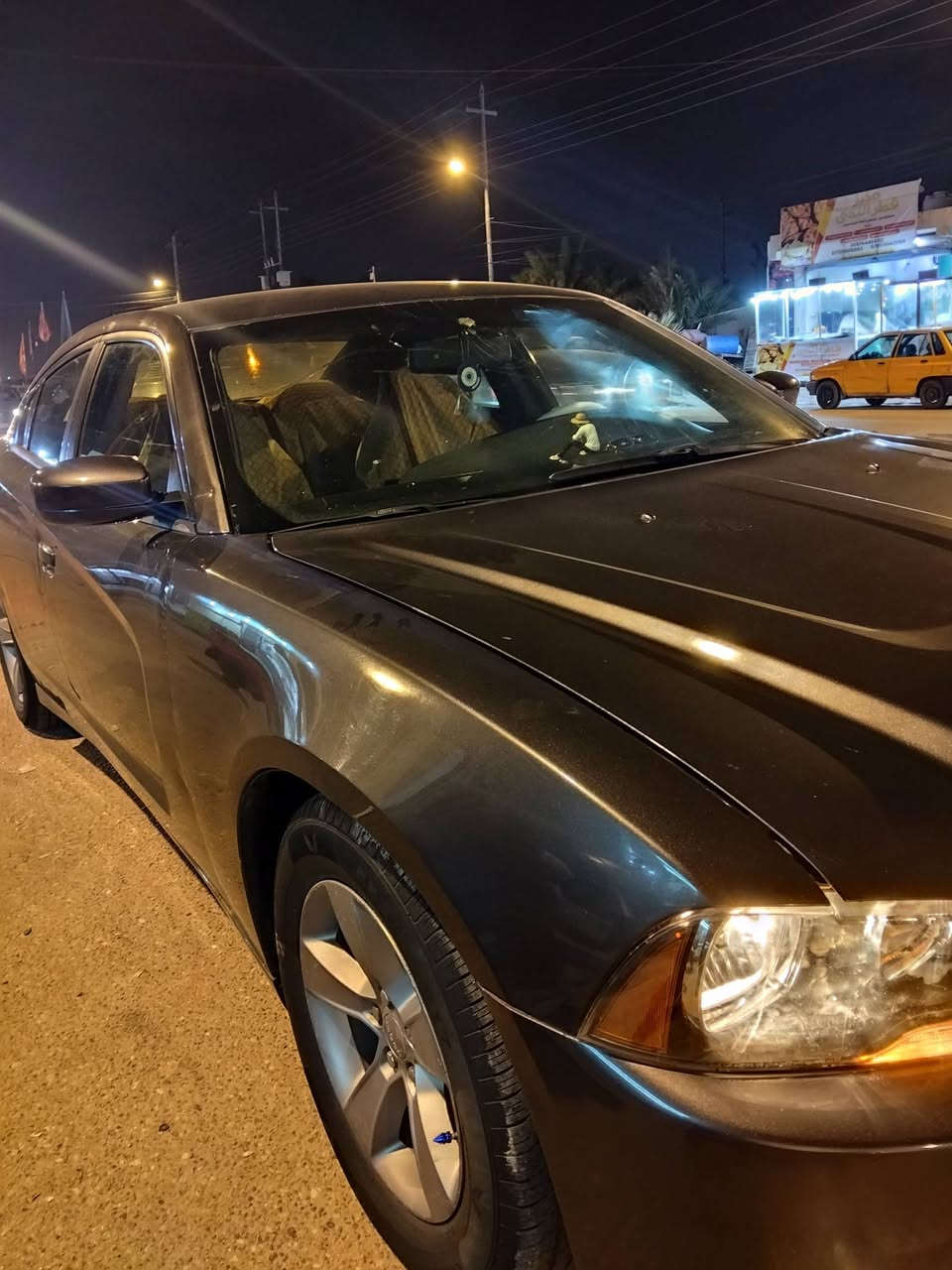 السلام عليكم جارجر14متوم طبق الاصل السياره جاهزه كصة قماره فقط 60وبيها مجال***********
