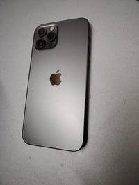 ايفون 12 برو • اسود • بطارية ٧٢٪