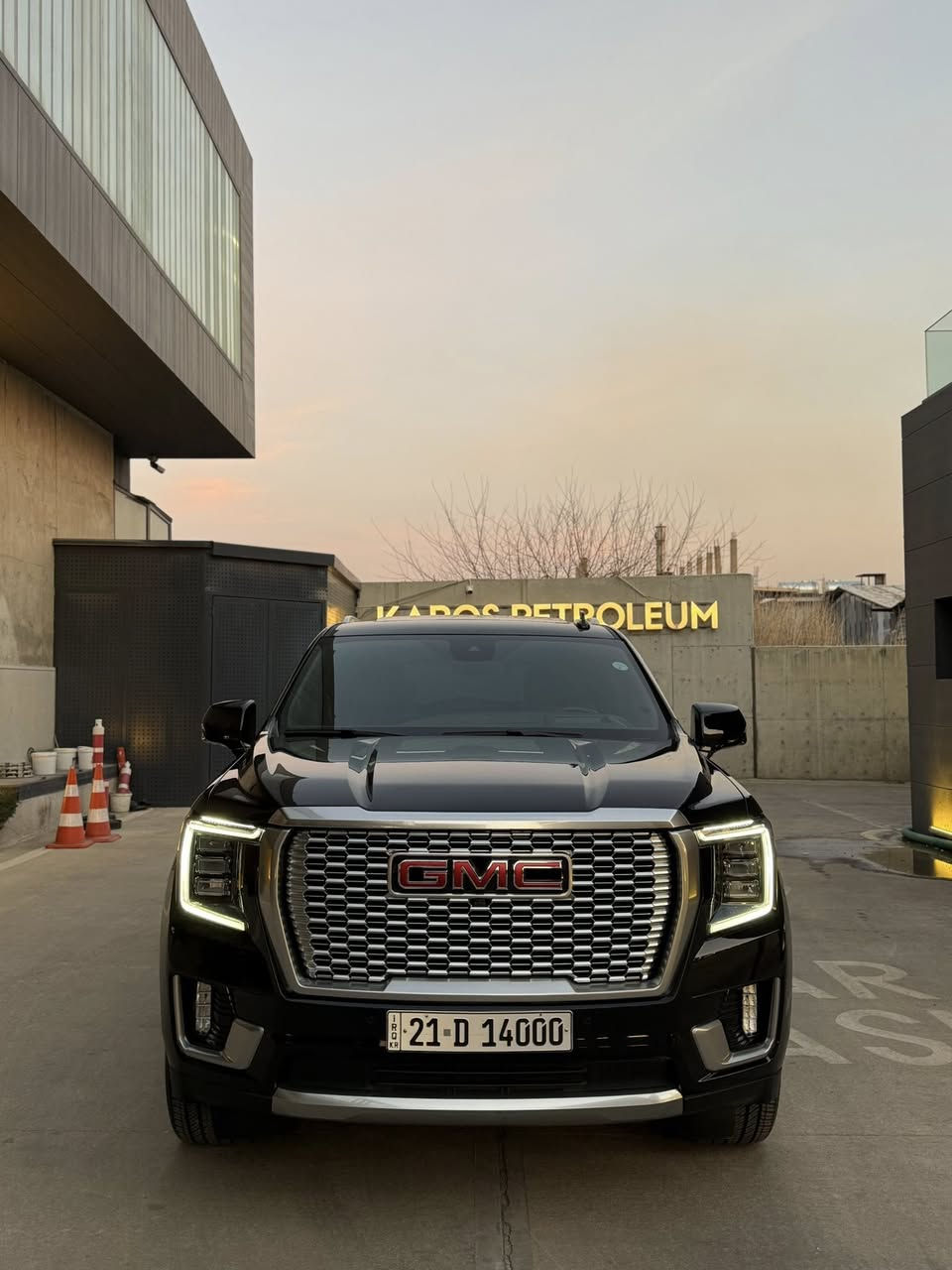 ﷽

‏‎ماشاءالله تبارك الرحمن 
للبيع جيمسي 2023 
Yukon Denali 
ماشيه فقط ٢١ الف كيلو حقيقي 
ضمان شركه منصور ٥ سنوات و سيرفس بلاش 
مغلف PPF كامل و بيها ضمان ١٠ سنوات
كير ، محرك كهربائي كل بشرط 
سياره مكفول كفاله عامه حتى دعاميات 
محرك ٦٢٠٠ ، كير ١٠ نمر 
‎فول موصفات 
‎داتا شو كبير ، رادار جانبي خلفي امامي ، رادار ،مانع تصادم  امامي ، رادار مانع تصادم خلفي ، خمس كامرات ، خمس بصمات
‎كشنات تبريد تدفأه خزن وكهرباء ، كشن رجاج تحذير ، كشن خلفي منفصل ، كشنات الخلفيه كهرباء ، لون الكشنات ابيض مميز جدا ، جنطه كهرباء
‎شاشات خلفيي 🖥️ ، ستيرن كهرباء ، بانوراما ، كيجات شاشة الكتروني . دوسات كهرباء ، فور ويل ، اربع انضمه قياده ، جكات
‎ جمسي دنالي اعلي فئه ب جمسي
‎ثلاجه ، شاحن ويار ليس
مكان / سليماني 📍 
رقم تليفون 📞 ***********
