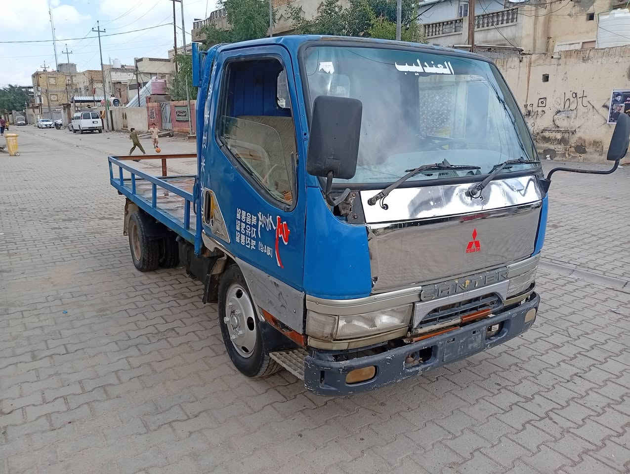 اسلام عليكم بزون ثابت سياره جاهزه مكفوله كير مكينه سياره حلوه مكفول ساصي ادوات سعر 30 العنوان بصره رقم الهاتف ***********
