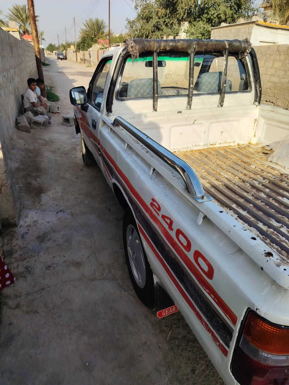 السلام عليكم بيكم تك موديل 92 سنويه ل2027مكاني واسط كوت السعر 45وبيهه مجال سياره بلاديه مكفوله ***********
