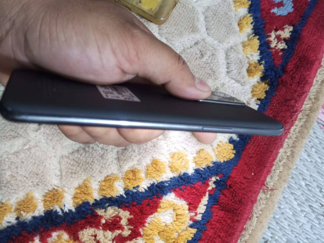 السلام عليكم OnePlus Nord 2T 5G جهاز مكفول من تصليح وشخط معروفه مواصفاته شاحن واط80  
ذاكره 128 عشوايه 8 زاد 8  بوبجي فريم 60 سعر الجديد  موجود بدون شاحنه بس كارتونه  مراوس يرهم  سعر الجديد 480  قيم  وخذ  مكاني بغداد  ***********
