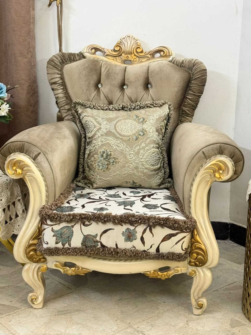 اغراض مستعملة للبيع ***********

