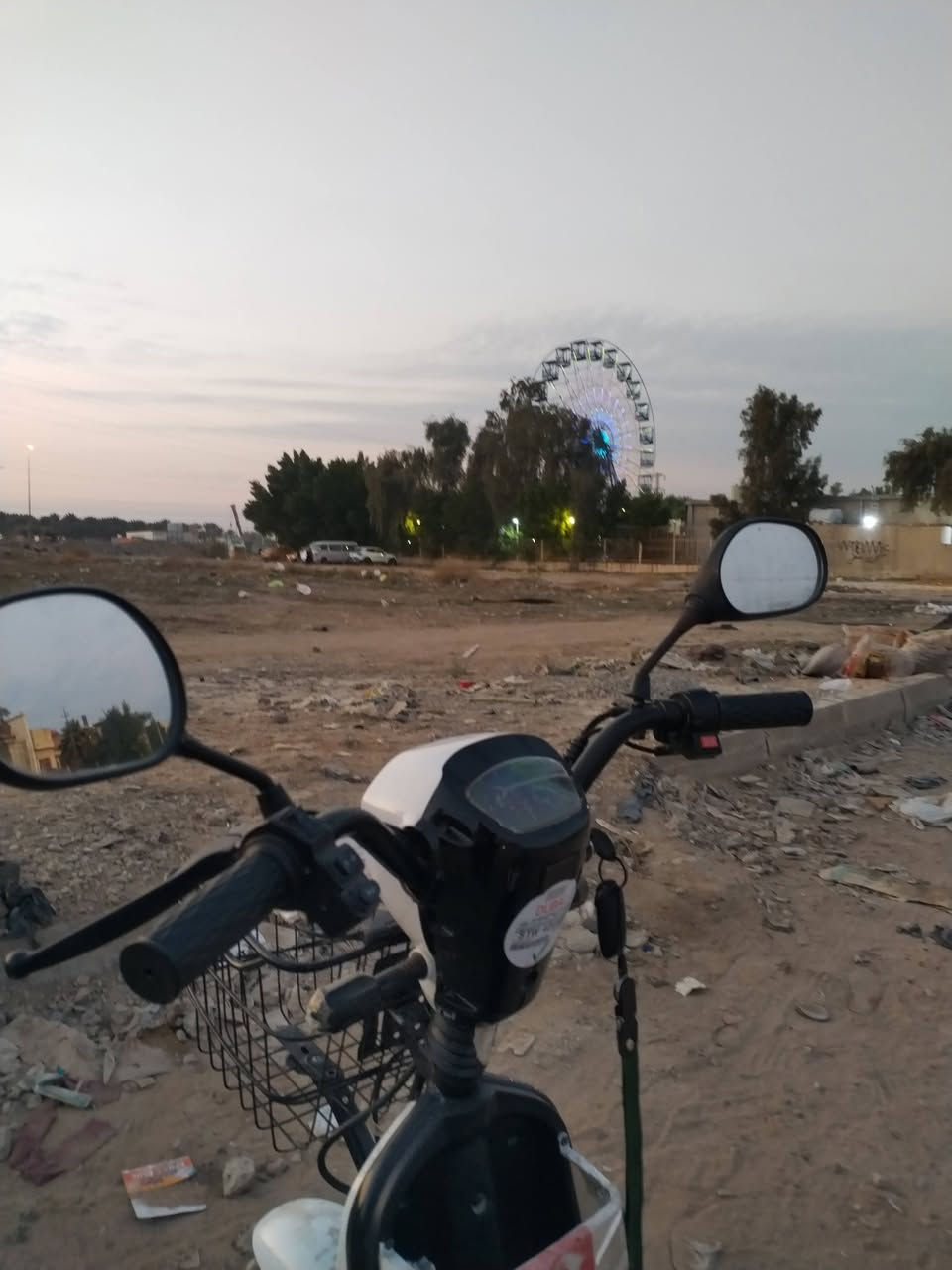 دراجه شحن حجم 14 نضيفة كلش ما ناقصه شي و زوج تايرات جدد سعرهة 200 الف و بيهة مجال للطيبين.


**إذا كنت صاحب هذا الإعلان وتريد حذفه لأي سبب، رجاءا أرسل رسالة إلى الدعم الفني**