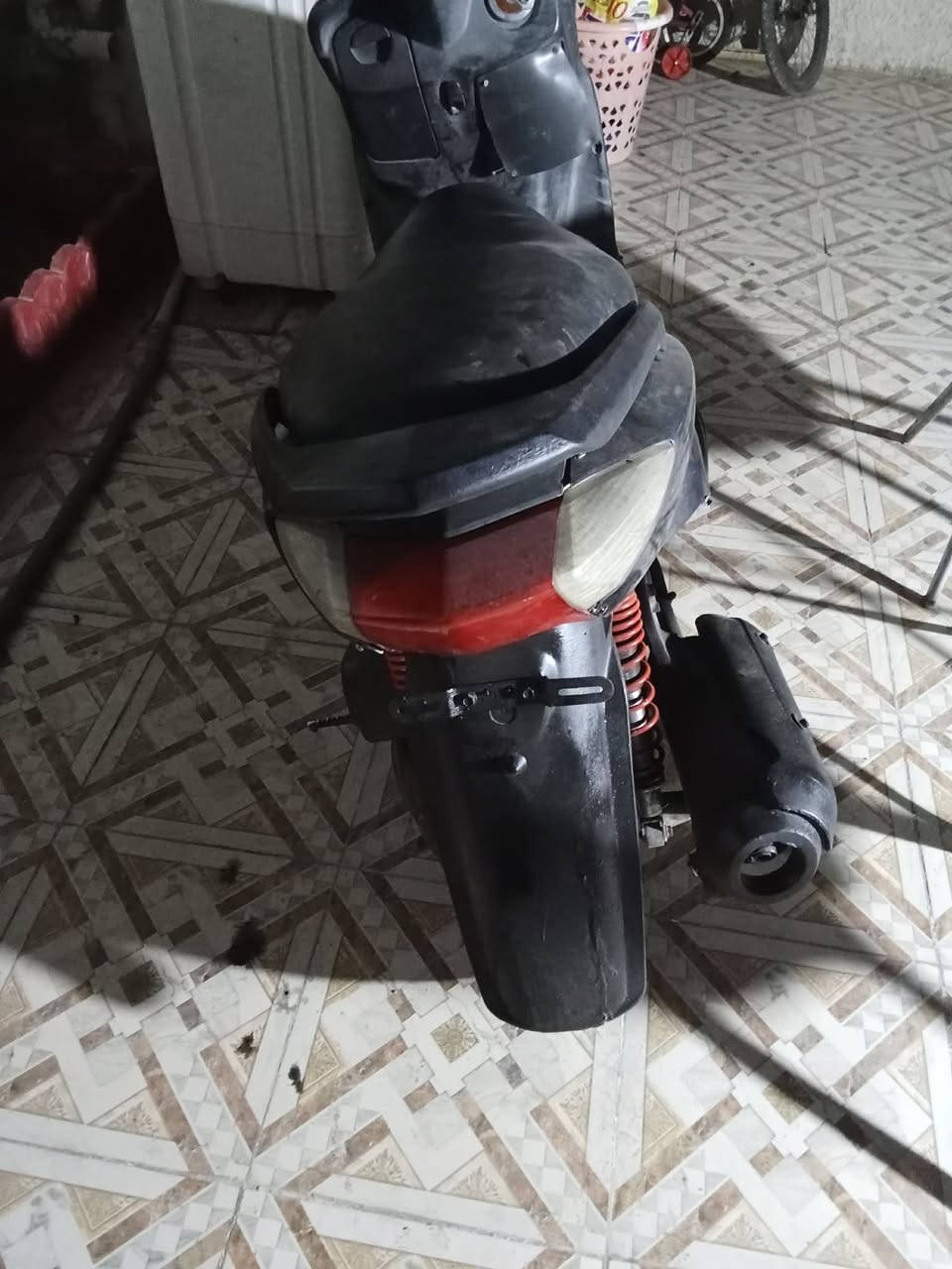 سكنس نيثيه محرك ممفتوح ابد كابريتر جديده بس تجاري مشكلته دراجه تشتغل وكلشي مابيها ربع هندر هم  بس من تمشي بيها ما جر نفسه بسرعه بسبب كابريتر لازم ابدله سعرها 350 وترهم مرارس مكاني بغداد الجديده النعيريه


**إذا كنت صاحب هذا الإعلان وتريد حذفه لأي سبب، رجاءا أرسل رسالة إلى الدعم الفني**