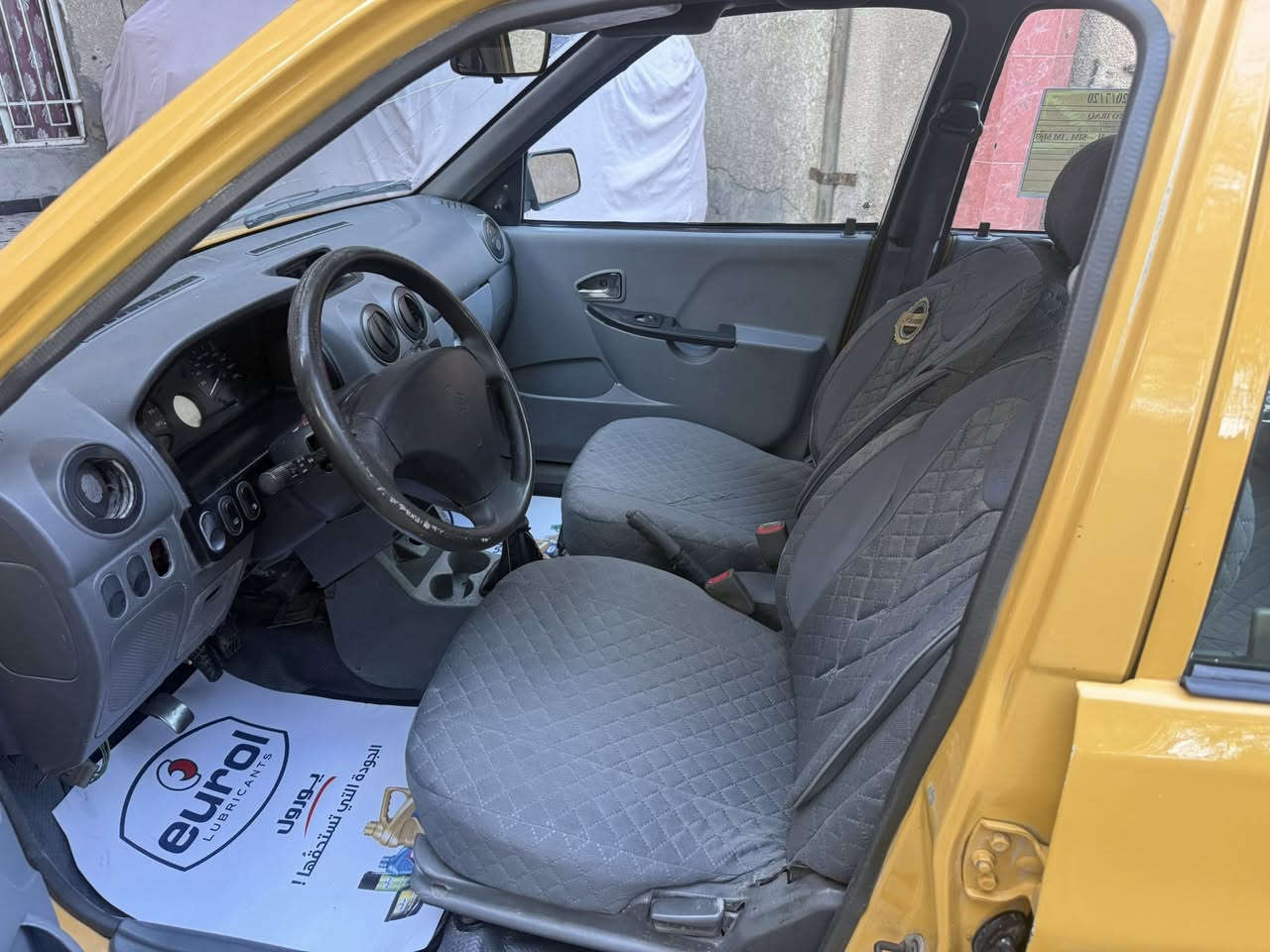 سلام عليكم سايبه موديل ٢٠١٥ مكينه و كير و حداديه و شواصي مكفولات تبريد ثلج بيها صبغ لمشر عليه والباقي مكفول السعر ٣٥ وبيها مجال هاتف *********** مكان نهايت حي اور
