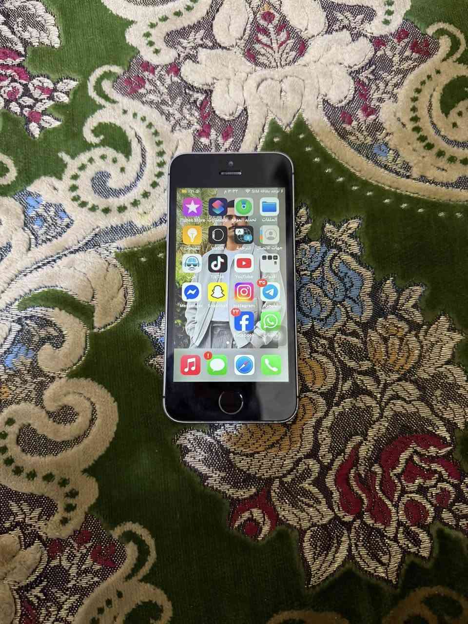 السلام عليكم ايفوان فايف SE للبيع الجهاز كلها شغال حتى البصمه الجهاز جديد كلش ويشغل كل البرامج حتى بوبجي يشتغل  ذكره 32  وبطاريه 87 
العنوان / بابل بكرلي 
السعر/ خاص 
الرقم/***********  وبيه واتساب
