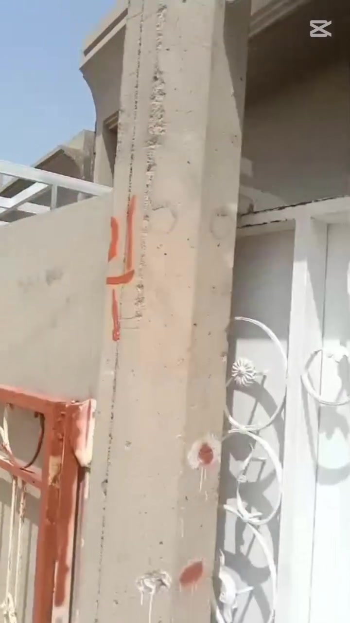 الحمدلله عمل اليوم قمريه حديد2 ملم زجاجي 4 ملم 
حدادة ابو ميان ***********
