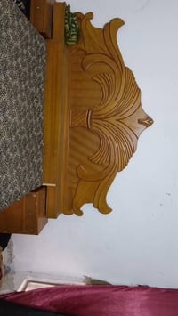 ميز مراية و جرباية ب١٧٥ تواصل 07822840018