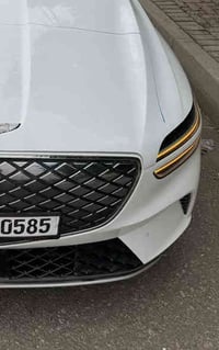 الفخامة و العزل و المواصفات  و القوة   صاروخ ميتقارن ب اي سيارة ٨ سلند...