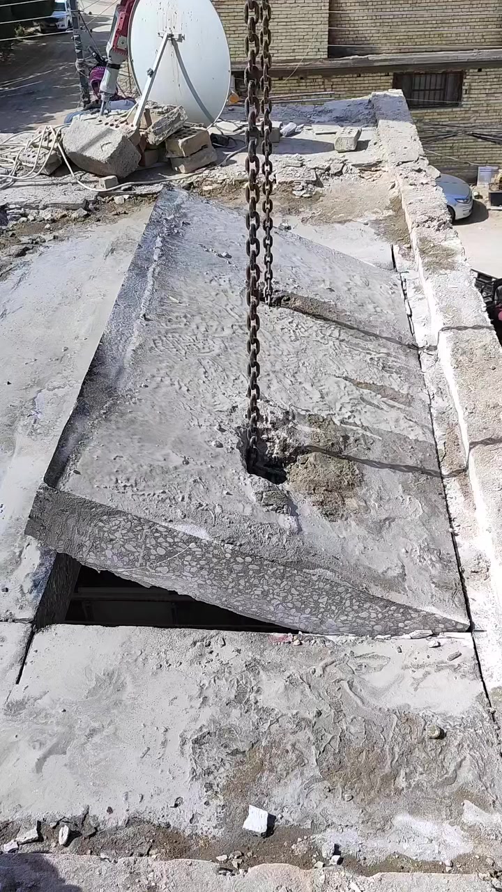 قص الصب الكونكريت كربلاء بدون هتزاز 
فتحت منور 
وفتحت درج وفتحت بواب وفتحات مجاري وفتحت بواب كص جوينات وكص بيجات الزايده وتفليش درج***********/////***********
