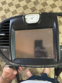 شاشه للبيع 100 الف   07726773626