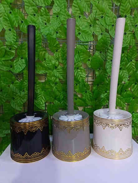 السلام عليكم 
تم بعون الله وصول بضاعة صيني مشكل 
البيع جملة فقط 
العنوان: بغداد وزيرية صناعية 
التواصل:***********
