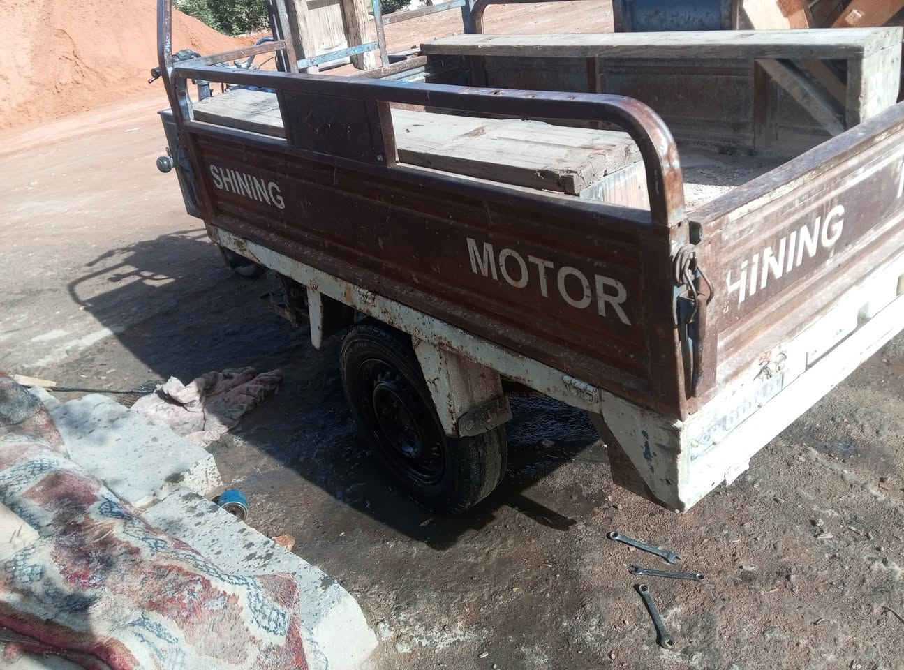 ستوته للبيع رقم شاصي ركبه محرك مكفولات بلاديه مكاني نجف رقم راعيه  *********** رقم راع
