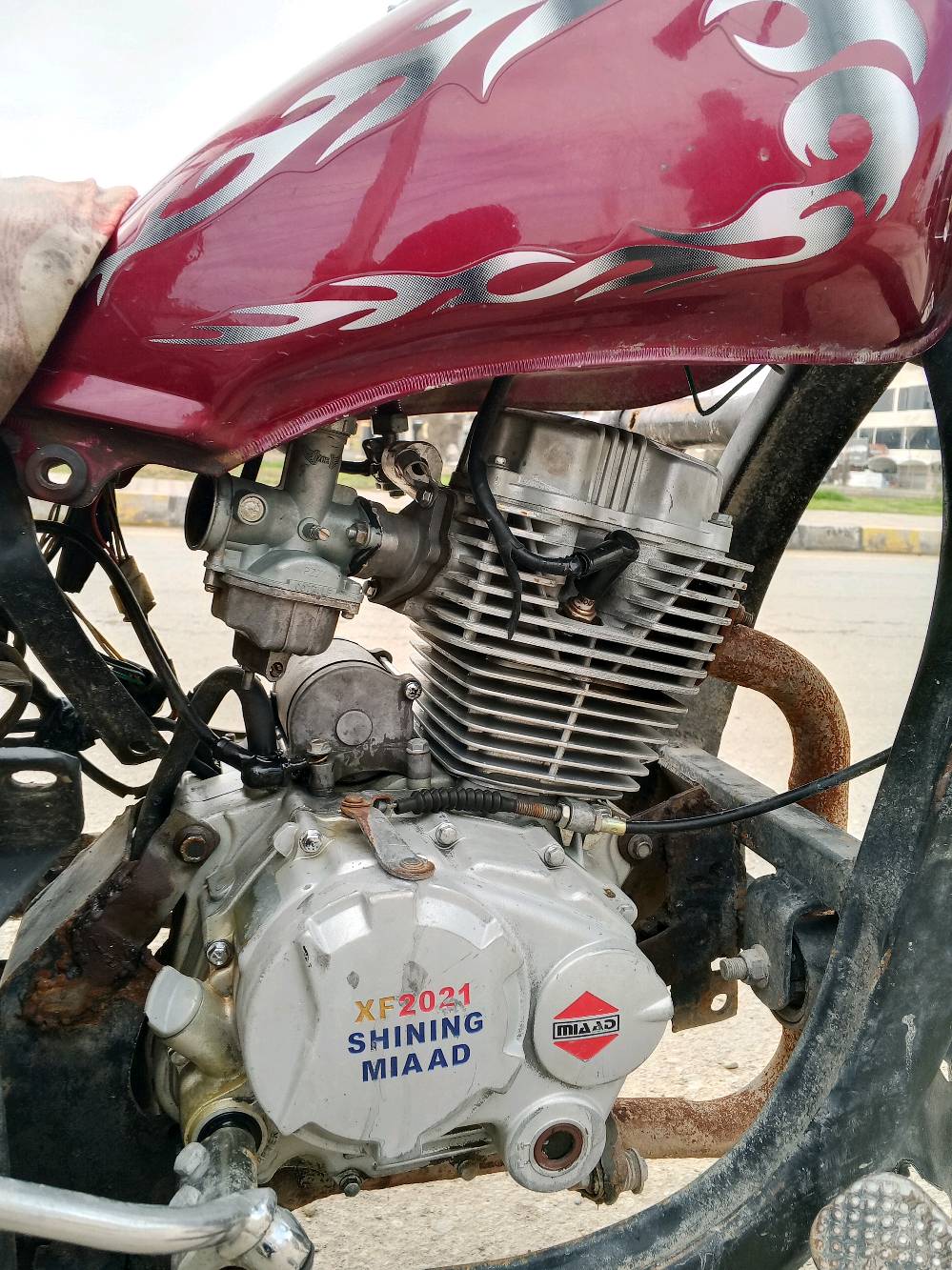 
ما سنة صنع الدراجة؟: 
2016
هل الدراجة مسجلة ومرخصة بشكل قانوني؟: 
اي 
ما هو السعر المطلوب؟: 
8ورقات 
ما موقعك الحالي لأجل المعاينة؟: 
موصل يارمجه الشرقيه الاولى 
هل هناك مشاكل ميكانيكية في الدراجة؟: 
لا 