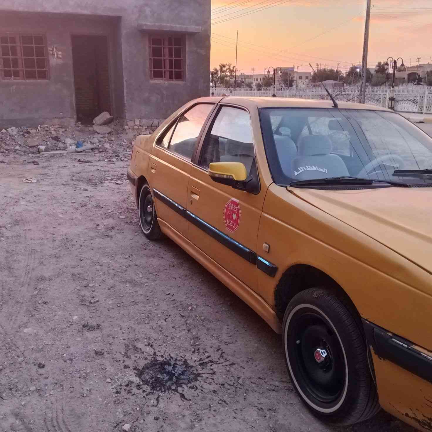 السلام عليكم بيجو موديل 15 رقم بغداد محور كولا بدون راعي سعر 25 بيه مجال ناصريه***********
