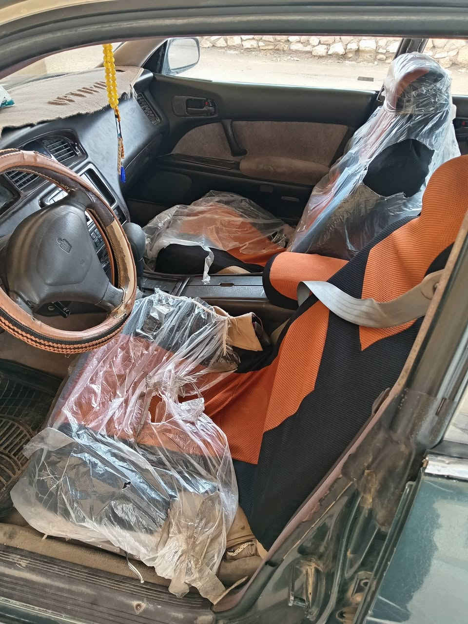 سلام عليكم عندي هاي السياره بطه موديل 1991رقم انبار باسمي تحويل ثاني يوم محرك اثنين ونص للبيع او مراوس السعر 55 للستفسار التصال عل هاذا الرقم  ***********
