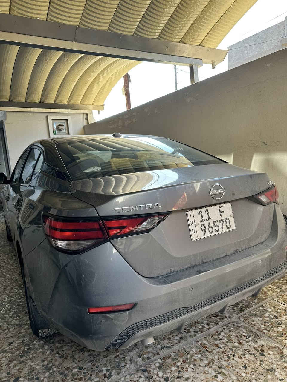 السلام عليكم 
نيسان سنترا 2024 
وارد امريكي 
فئة SV 
ماشية 36 ميل 
رقم بغداد بأسمي تحويل ثاني يوم
حادث نصف الجاملغ الخلفي الايمن فقط 
وراجع بارد بدون صبغ بدون تبديل بدون تكحيل
بدون اي ضرر داخلي 
مواصفات 
محرك 2000
بصمة رادار امامي خلفي جانبي
قيادة ذاتية تحديد مسار
شاشة كبيرة كار بلي
كامرة خلفية دوارة
توقف ذاتي امامي خلفي
كروز سرعةسايد بريك بالرجل
حساس خلفي

والعديد من المواصفات
مكاني بغداد المحمودية 
السعر 159 وبيه مجال

***********
