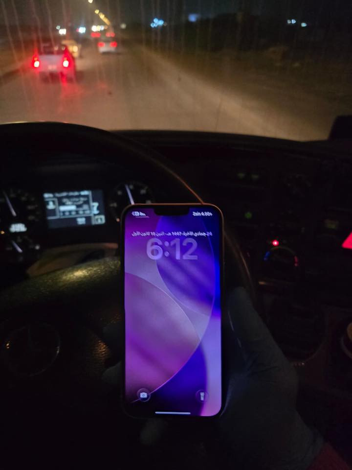 السلام عليكم 14 بلاس ذاكره 256 بطاريه 87 بلادي حبيبي جهازي شرق اوسط ياباني جهاز نضافه تقره 1000 
جهاز مكفول من كلشي للبيع ب550 وبي مجال للشراء يتفضل هاذه رقمي ***********
