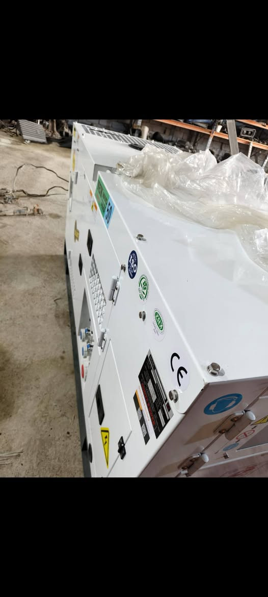 سلام عليكم.  مولده للبيع دخول جديد استيراد اوربا زيرو ما مستخدمه ولا دقيقه 50كيفي نوع اشيتا 4سلندر 
 الاتصال 
***********
