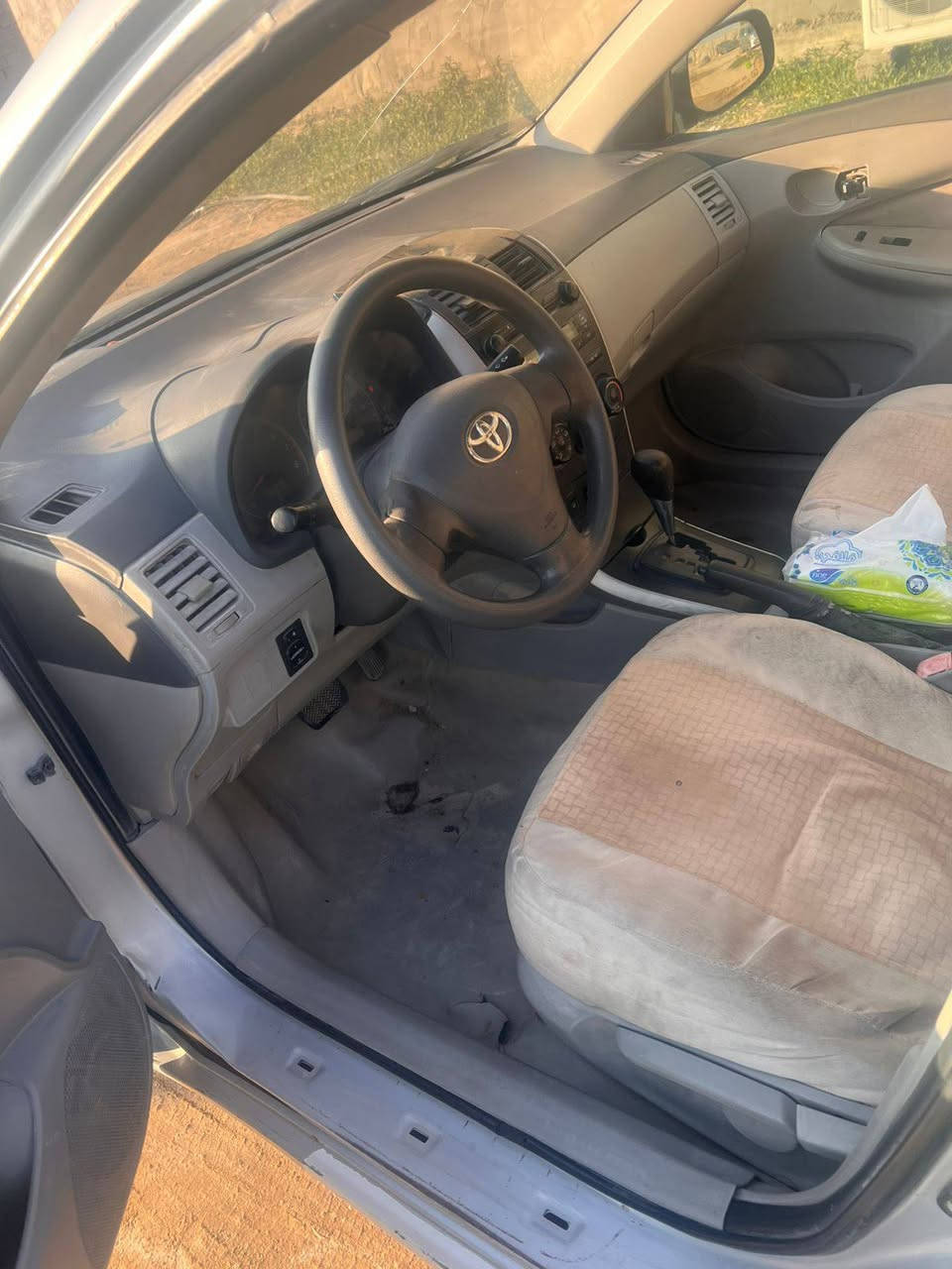 كورلا مديل 2010 ادوات مكينه كير تبريد جدد مكفوله من الضربه تخم تاير دواخل جدد سياره خير من الله مكفوله من الكص  *********** مكاني بصره السعر 32 وبيه مجال
