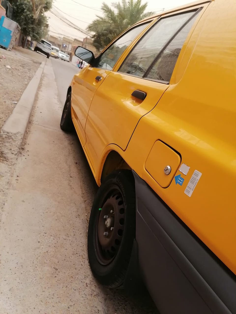 السلام عليكم سايبا موديل 20 ع وضع شركه كفاله عامه من ضربه وصبغ وبارد ع ايدي من شركه سياره جديده وباسمي 
كلشي بيهه جديد ع وضعيتهه سبيرهه. منازل كتلوكاتها 
رقم بغداد نكليزي ماشيه 68
سعرها 58 وبيهه مجال قليل
***********

