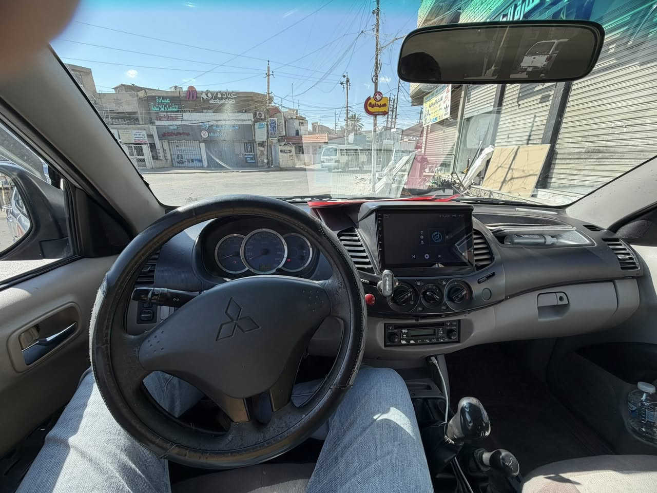 سلام عليكم 
بيكم مسيوبيشي فور ويل گاز  2009 لا صبغ ولا ضربة كير مكينة مكفول تبريد شغال سيارة مابيها اي نقص السعر 99 وبيها مجال بسيط كلش سيارة نظيفة المكان بغداد الجديدة  ***********
