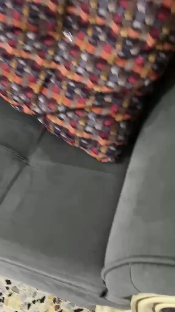 سلام عليكم عندي هذا تخم للبيع نضيف    0771 725 5450  وعندي زوليه هم
