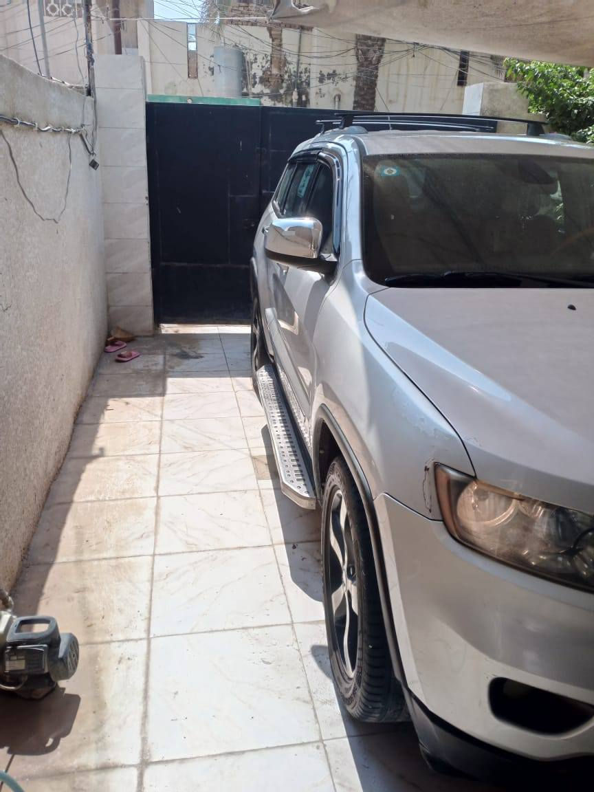 السلام عليكم جيب ١٢ بيع ومراوس اب سياره صغيره حديثه رقم بغداد اب اسمي بيهه كم قطعه صبغ ابيعك احزام


**إذا كنت صاحب هذا الإعلان وتريد حذفه لأي سبب، رجاءا أرسل رسالة إلى الدعم الفني**