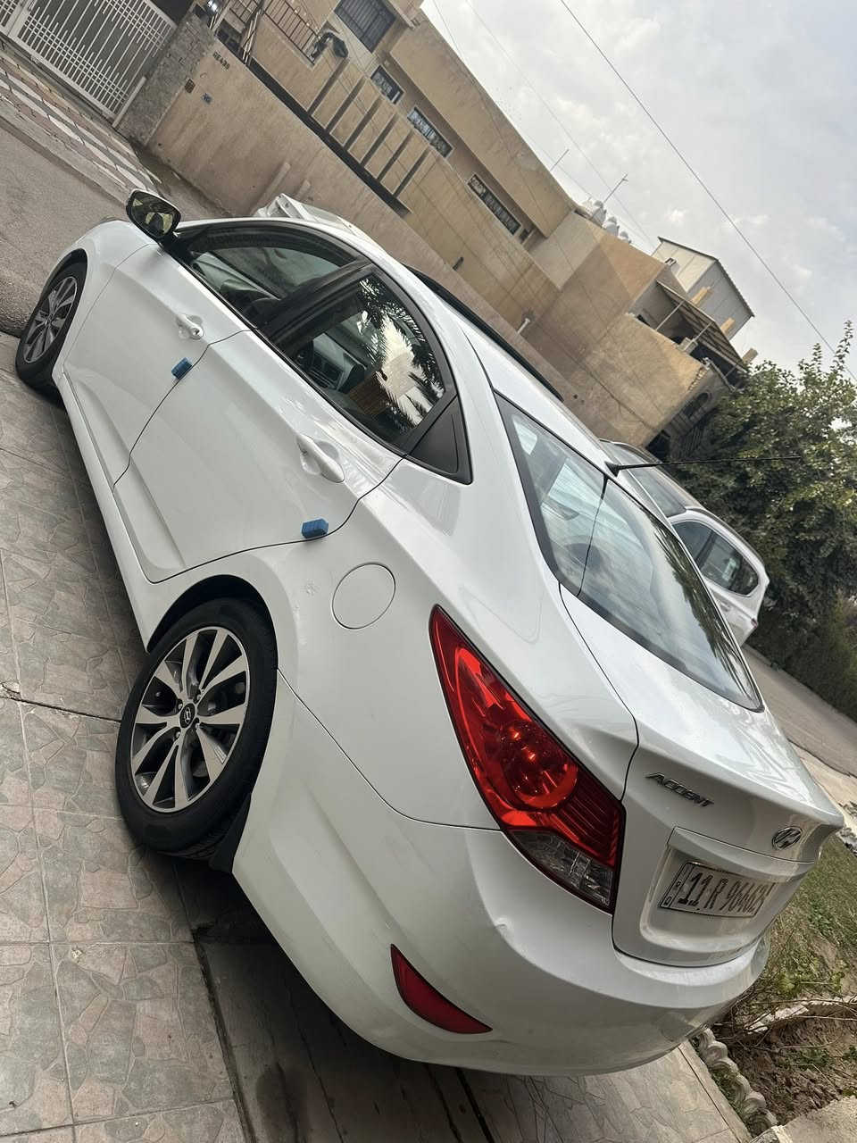 Accent 2014 Blueخليجي
1600دوش 
ماشيه 89كيلو 
بدون ضربه بيها صبغ دعاميه اماميه ونص الدعاميه الخلفيه بيها نكراش بسيط ب صبغ مال مصفى الدوره السعر (108)
📍مكانها (بغداد العامريه) تواصل خاص او واتس 
***********
