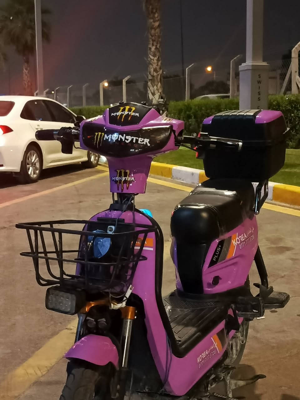 شباب دراجه للبيع خمس بطاريات بعده جديده بس بيه عطل واحد الملف عاطل التواصل خاص الشراي فقط ***********

