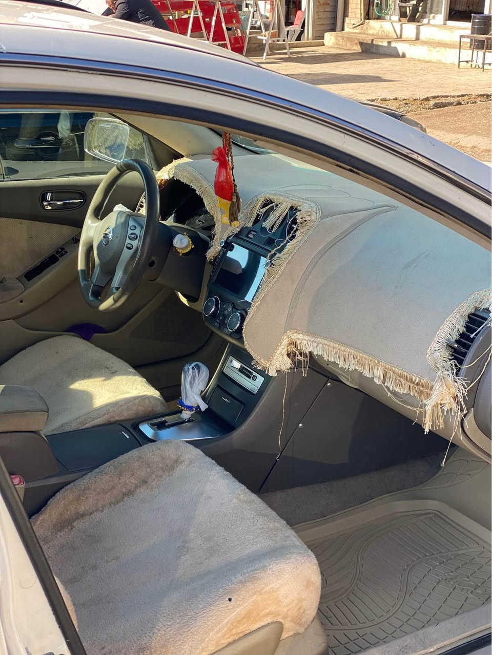 ئەلتیما مۆدێل 2008 بڕاوە بڕاوە
ناو زەرد ، بەصمە ، دەرگا بەصمە ، شاشە ، تحدید سورعە ، گێڕ ئۆتۆماتیک ، دەبڵ گێڕ ، جام کارەبا و ئاوینە کارەبا 
تەبرید لەسەر سویچ
گەرمی مەزبوت 
مەکینە چوار پستۆن 2.5 
گێڕ و مەکینە بە شەرت
سعری 47$ گەڵاو معامەلە 
ژ.م : ***********
ناونیشان : سلێمانی 
موشتەری نیت ئیسعاجم مەکە توخوا السليمانية, العراق
