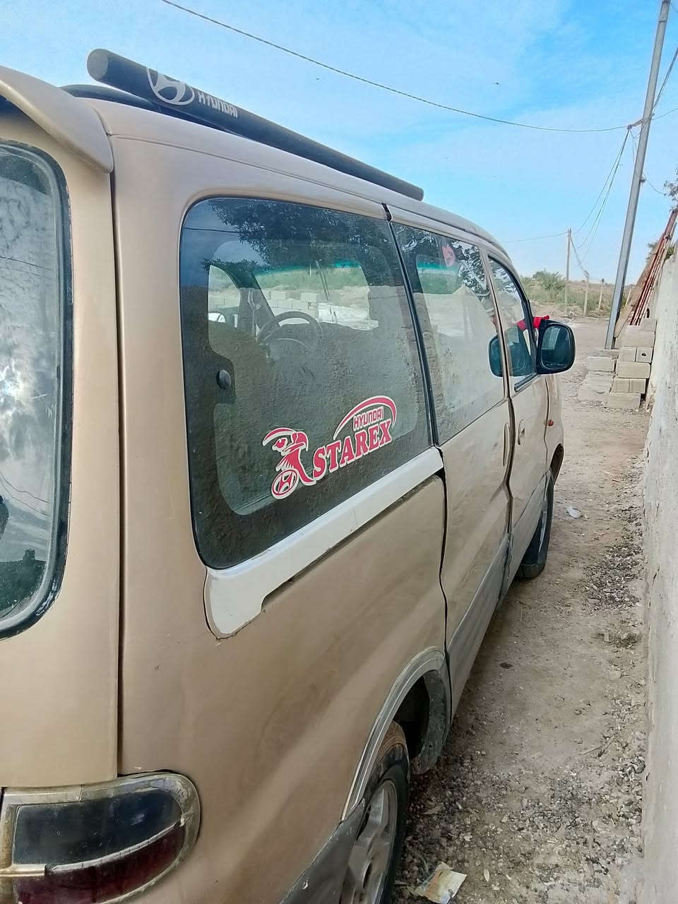 سلام عليكم 
 ستاركس خصوصي 8راكب رقم بغداد نكليزي 
 2000 محدثه 2007
 السياره جاهزه كير ومحرك لا تبخبر ولا تنقيص محرك  مفتوح 
كرهبايات كله شغاله
مكان ناصريه قضاء النصر 
#السعر 55 وبيه مجال 
للستفسار 
***********
