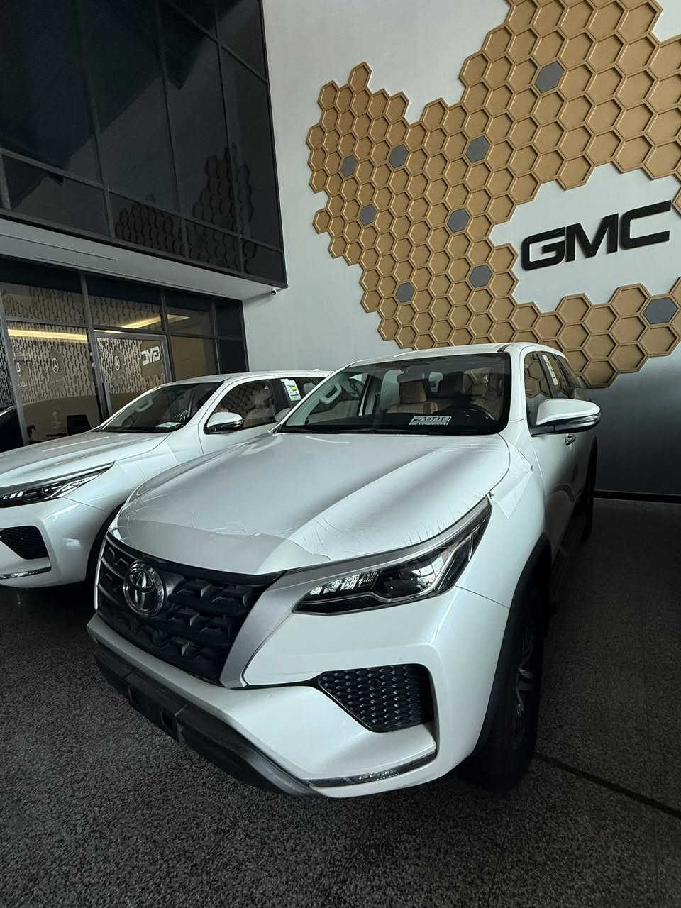 فور جنر
مديل 2024
فور ويل 
مرقم كامل  بغداد 
بصمه و حساس 
ماشيه : زيرو
سعره 48.000.000 مليون عراقي + بيه مجال
رقم :***********
