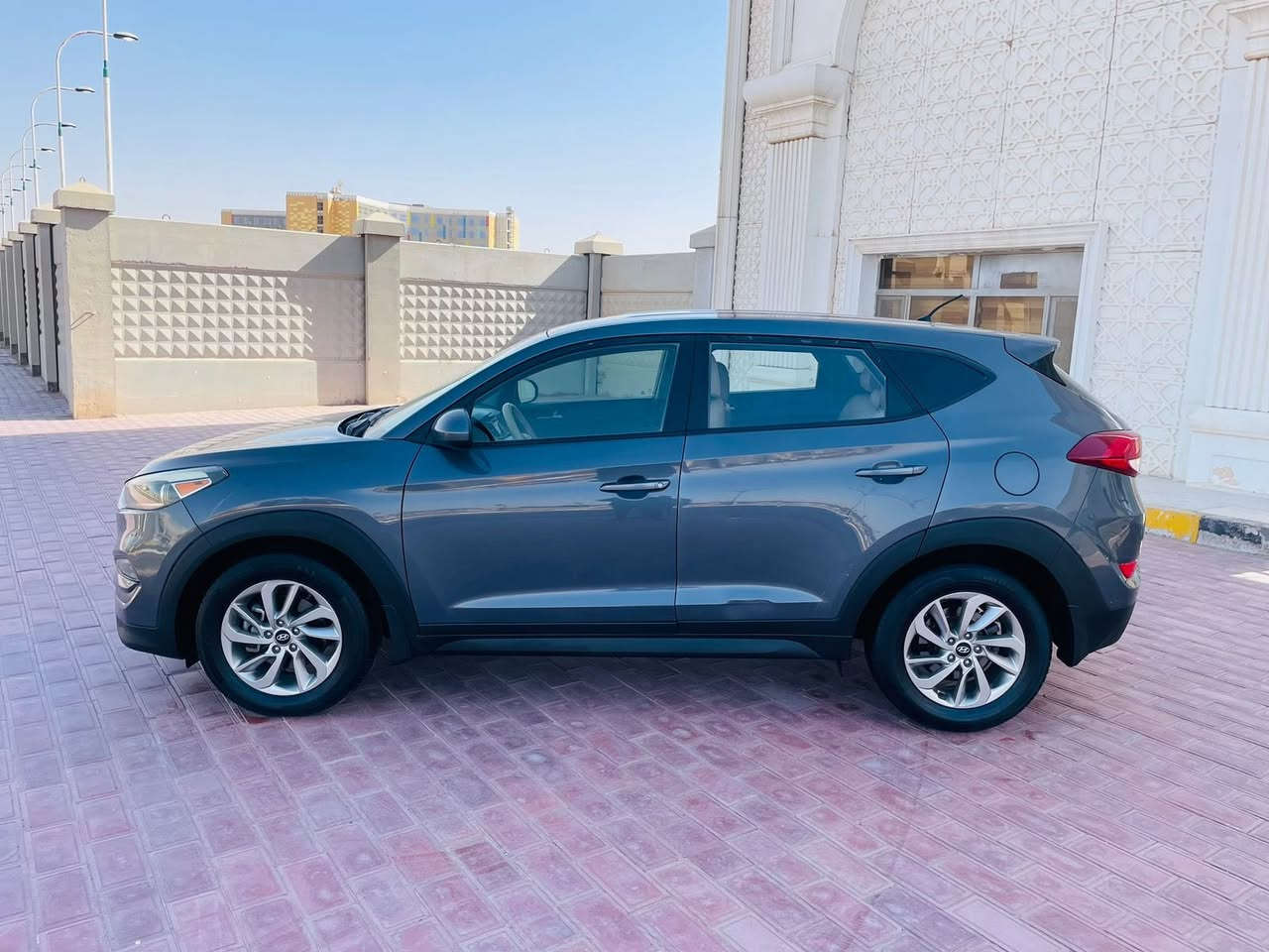 سلام. عليكم. للبيع. توكسان موديل 2018 وارد. امريكي.صور. سونار مرفوقه بل منشور. مشروع. وطني. الغايه. 2027 تحويل. ثاني يوم. سياره. جديده. وجاهزه. من. كلشي كير محرك. حداديه. تخم. تاير. تبريد. تدفئه  حجم المحرك (2400). الموصفات شاشه. كامره. دواره. حساس. خلفي  لايت. لد.+حاجب لكزز.  بصمه جنطه سياره. بعد بيه. موصفات. السعر.(143) الستفسار اتصل/ ***********/ عنوان. سياره كربلاء. المقدسه. اخوان. بيع. فقط. مكلف. بنشر
