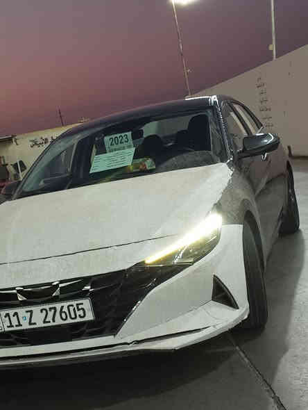 السلام عليكم من رخصه الادمن الانترا وارد كوري اصل 2023 هايبرد فول مواصفات عدا الفتحه 
مواصفات السياره 
شرط حته غراض السياره كاعات او مثلاث او طفايه او سبير كلهن بعدهن ب النايلون شرط 
بصمه تشغيل او تشغيل عن بعد بصمه ابواب او صندوق 
صندوق يفتح عند الاقتراب 
رادار 360 درجه 
سياقه ذاتيه او تحديد مسار او مانع تصادم 
تدفأه ب الكشنات او تبريد 
تبريد او تدفأه ابيانو مناخين 
تدفأه ب الاسيرن 
حساسات أمامية وخلفية 
سايد ابريك بصمه
مرايات فول كهرباء شفط او تحكم 
ترحيب اناره ب الابواب
 تخم تأير كوري اصل مبدله قبل اسبوع 
السياره ماشيه 40.000 
السياره كفاله عامه شرط حته الدعاميات فقط بيه شخطين بالباب خلف السكن او ممسويهن 
غير هاذا الكلام السياره كفاله من كلشي شرط حته الصدر 
دهن ادير فقط ب الوكاله 
شرط الك سونار السياره تحويل مباشر وكاله ما اسوي 
سعر السياره 165 ورقه او بيه مجال قليل مكان السياره بغداد الكرخ *********** بي وات ساب او متواجد خاص
