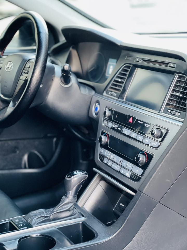 ماشاللە
سۆناتا
مۆدێل:-٢٠١٧
مواسەفات:-فول فول
پانۆراما
کوشنی پێشەوە :-هیتەر
کوشنی دواوە :-هیتەر
کوشن کارەبا
سوکان:-هیتەر
کوشن :-جلد
ڕاداری:-سەکن و سایەق
پێش و دوا لید
بەسمە
ئاوەنەی :-ئیشارەت
دەبڵ:- گێڕ
دەسک:-نیکل
دەرگا:-بەسمە

گێڕ و مەکینە و تەقە و ڕەقە بە شەرت

تەحویل غرامە بە شەرت

٣ پارچە و پەڵەیەکی بۆیاخە

***********
